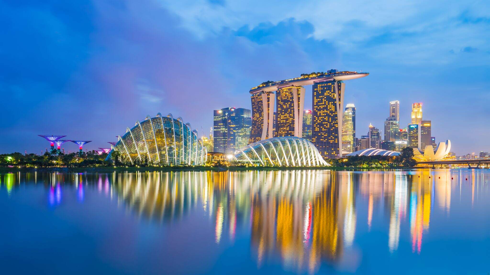 어느 방향으로나 인상적 : 싱가포르